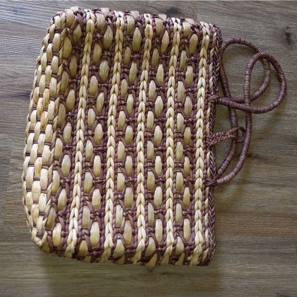 Scala Woven Beach Tote - Picture 5 of 9